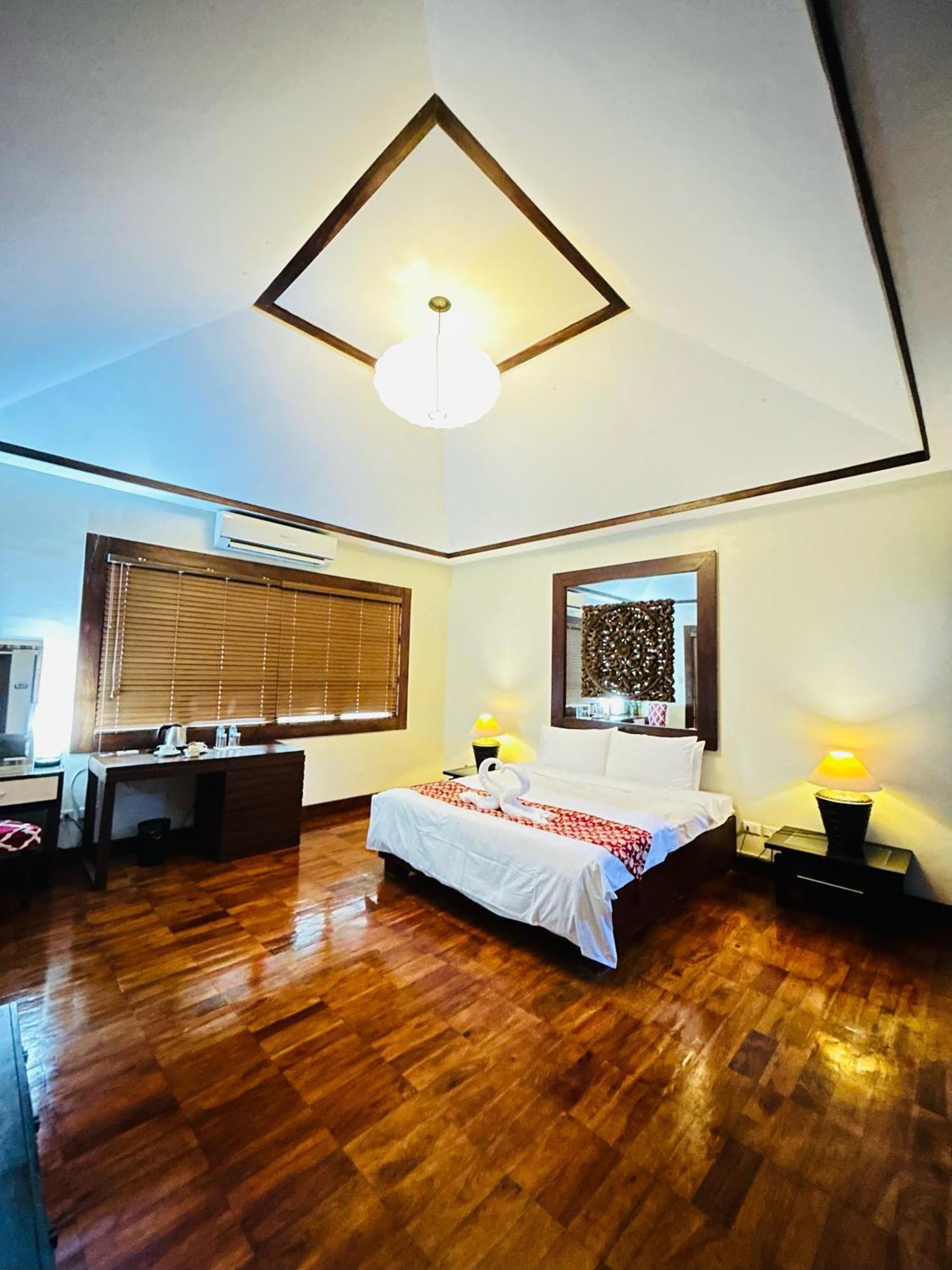 Sheridan Boutique Resort Iloilo Exterior foto