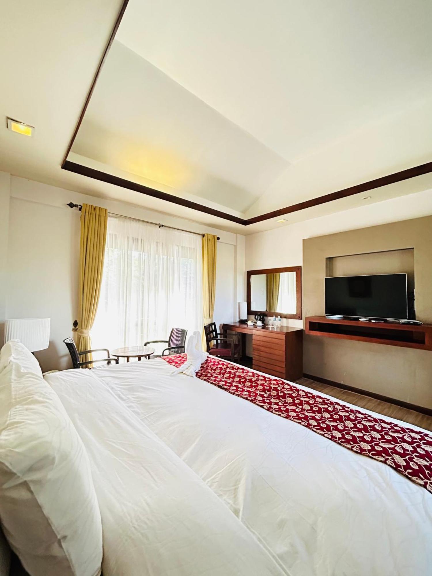 Sheridan Boutique Resort Iloilo Exterior foto