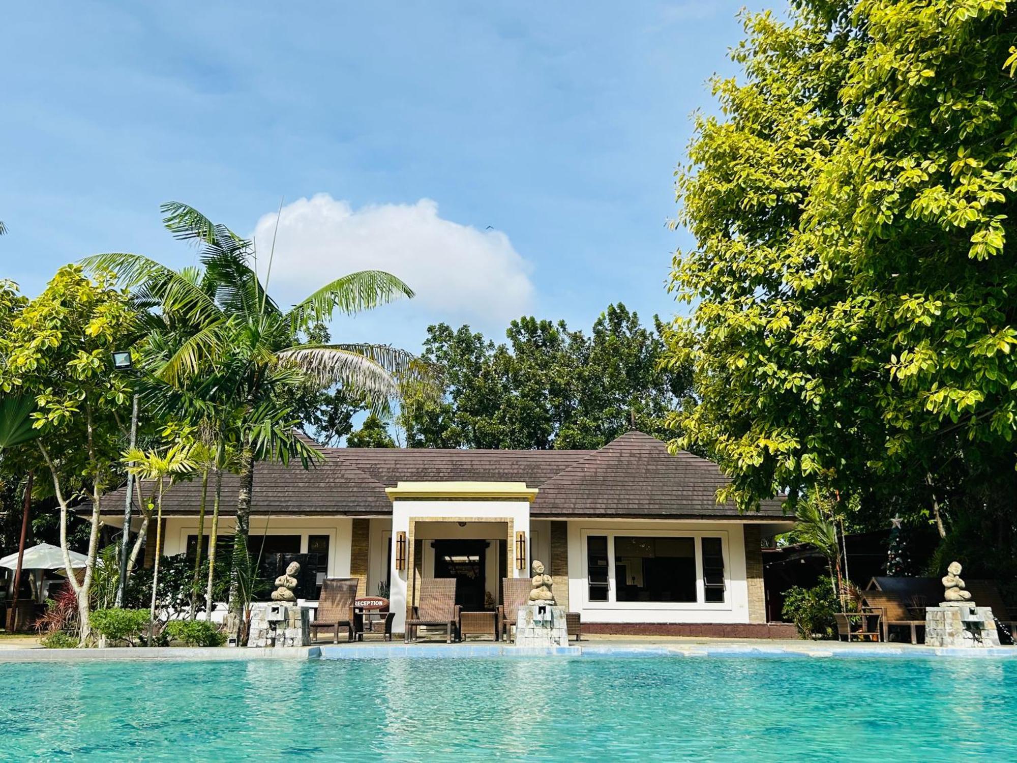 Sheridan Boutique Resort Iloilo Exterior foto