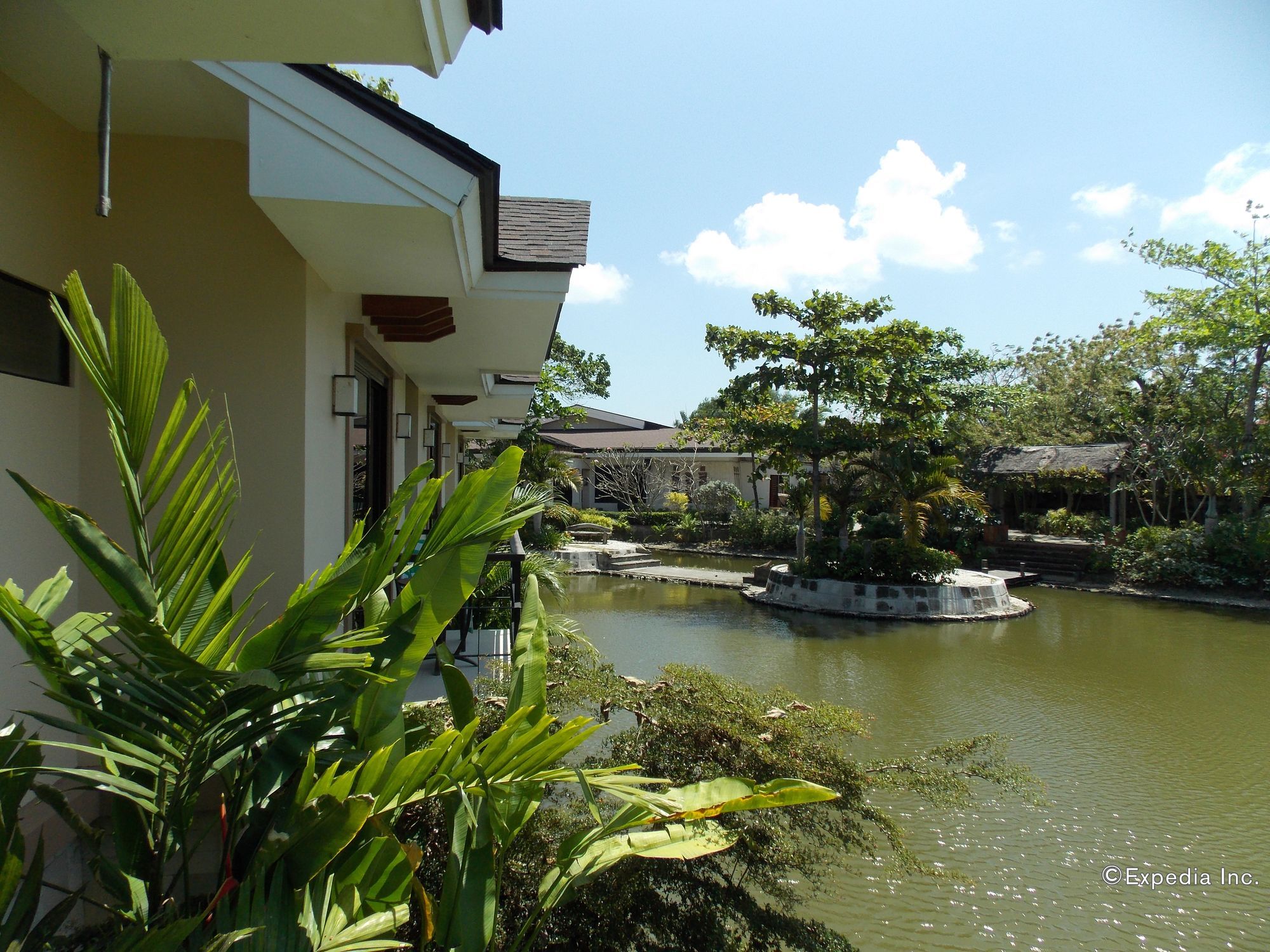 Sheridan Boutique Resort Iloilo Exterior foto