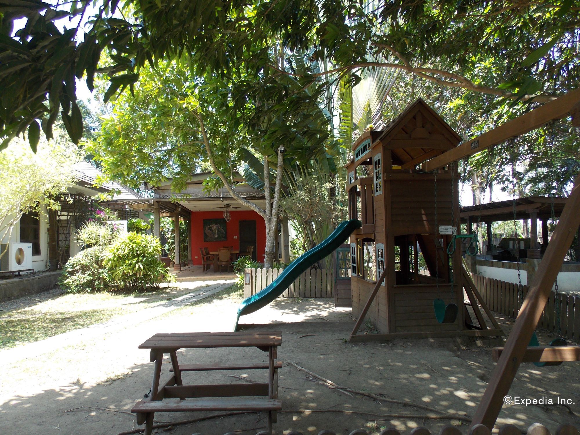 Sheridan Boutique Resort Iloilo Exterior foto